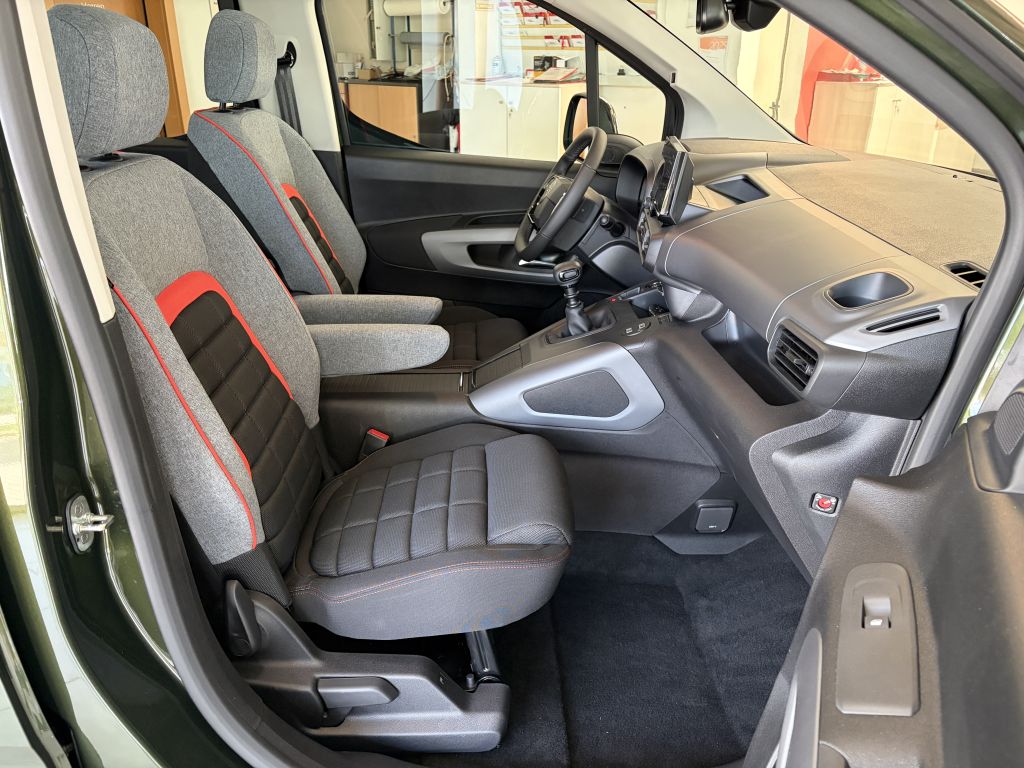Fahrzeugabbildung Citroën Berlingo M Diesel 130 MAX + Holiday, Winter, XTR