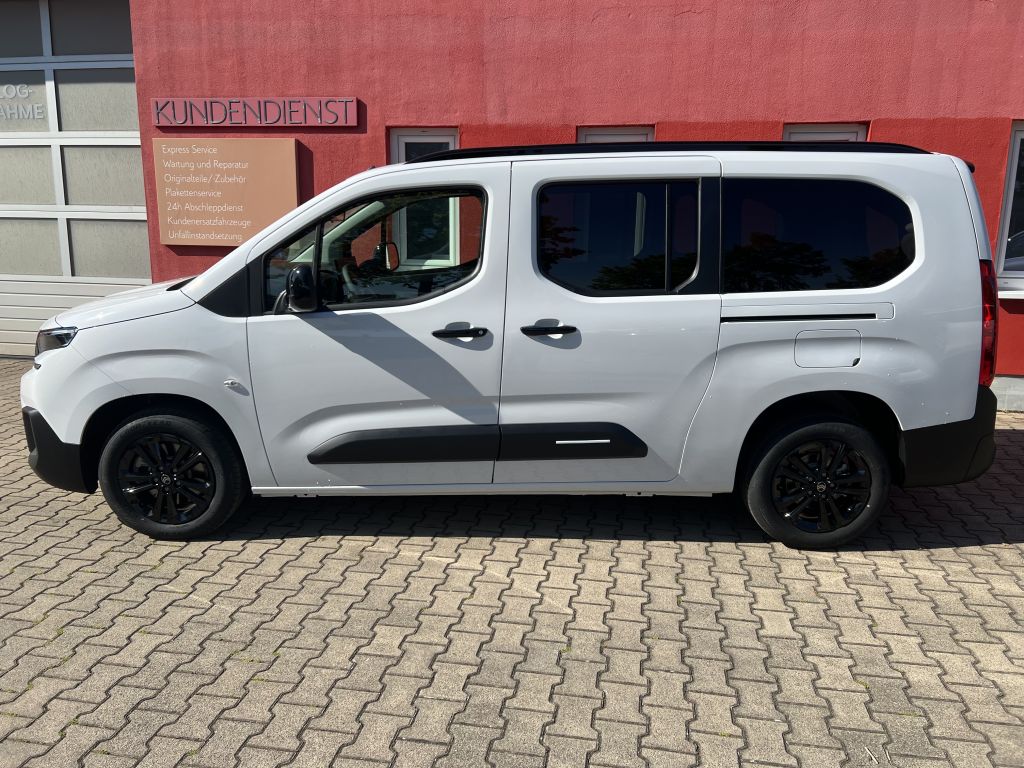 Fahrzeugabbildung Citroën Berlingo XL BlueHDi 130 MAX (E)