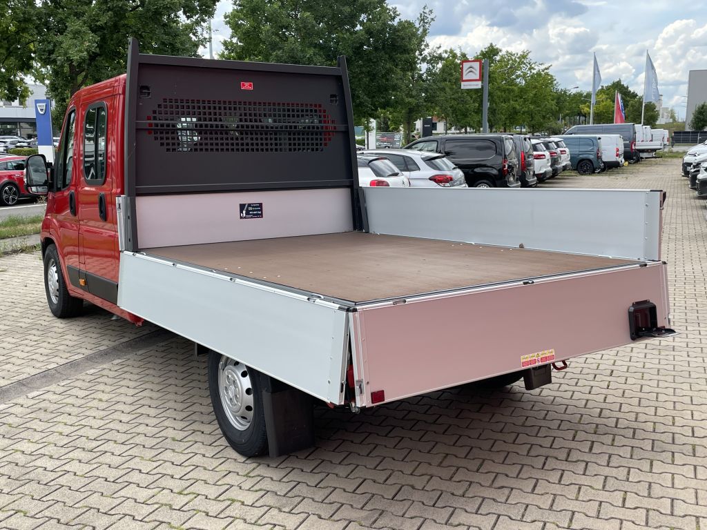 Fahrzeugabbildung Citroën Jumper Pritsche Doka 35 Heavy L3 BlueHDi 165