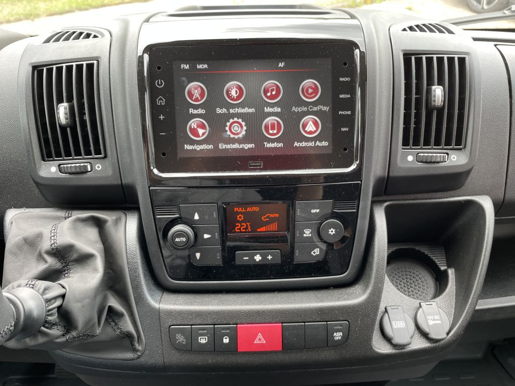 Fahrzeugabbildung Citroën Jumper Pritsche Doka 35 Heavy L3 BlueHDi 165