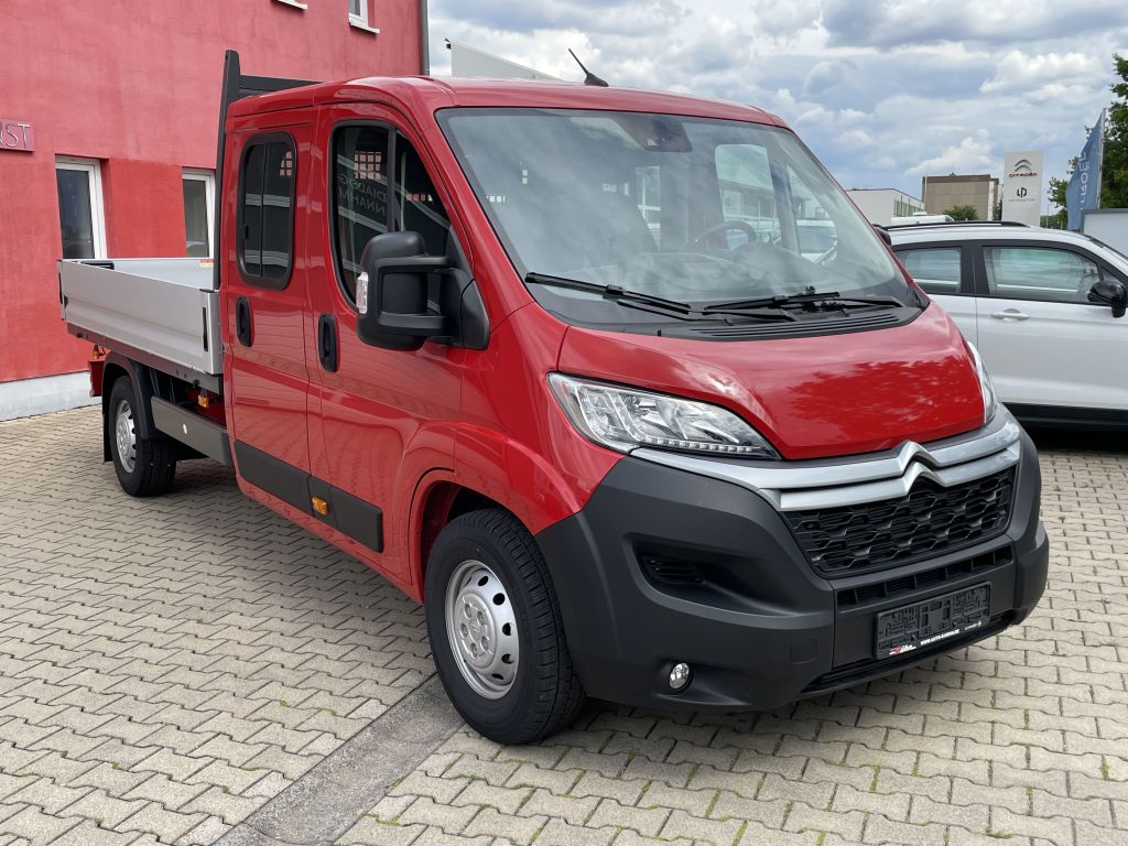 Fahrzeugabbildung Citroën Jumper Pritsche Doka 35 Heavy L3 BlueHDi 165