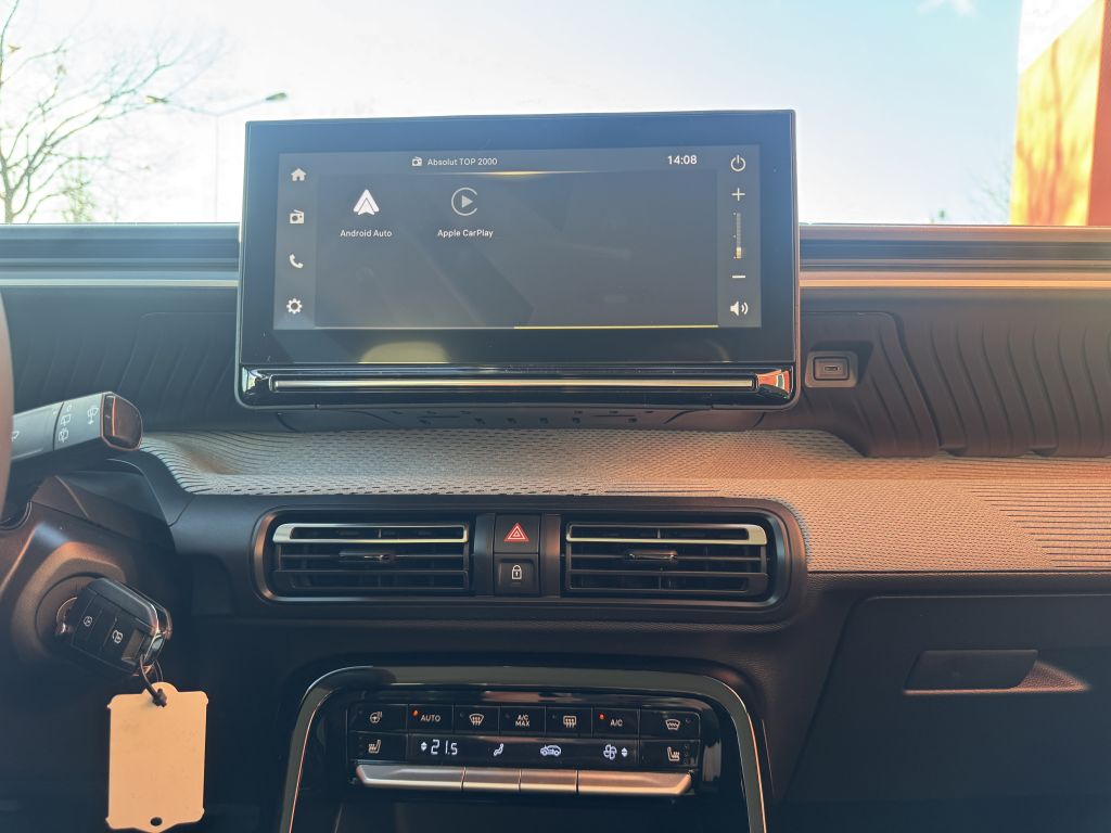 Fahrzeugabbildung Citroën C3 Aircross Turbo 100 PLUS