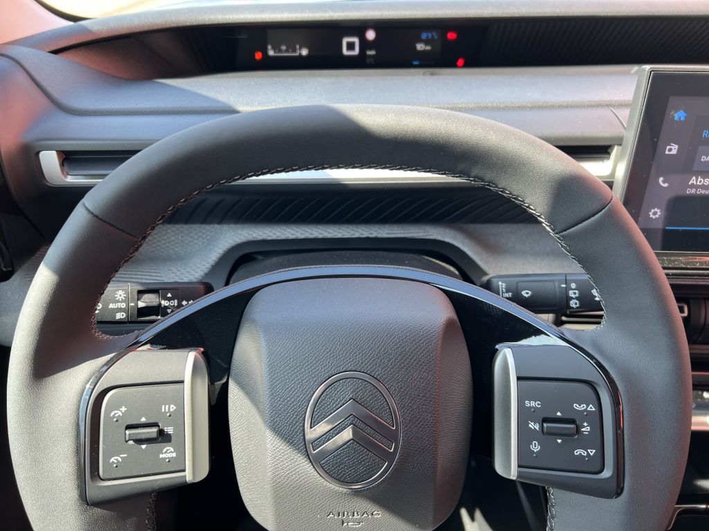 Fahrzeugabbildung Citroën C3 Turbo 100 Stop&Start PLUS Winter Paket Plus