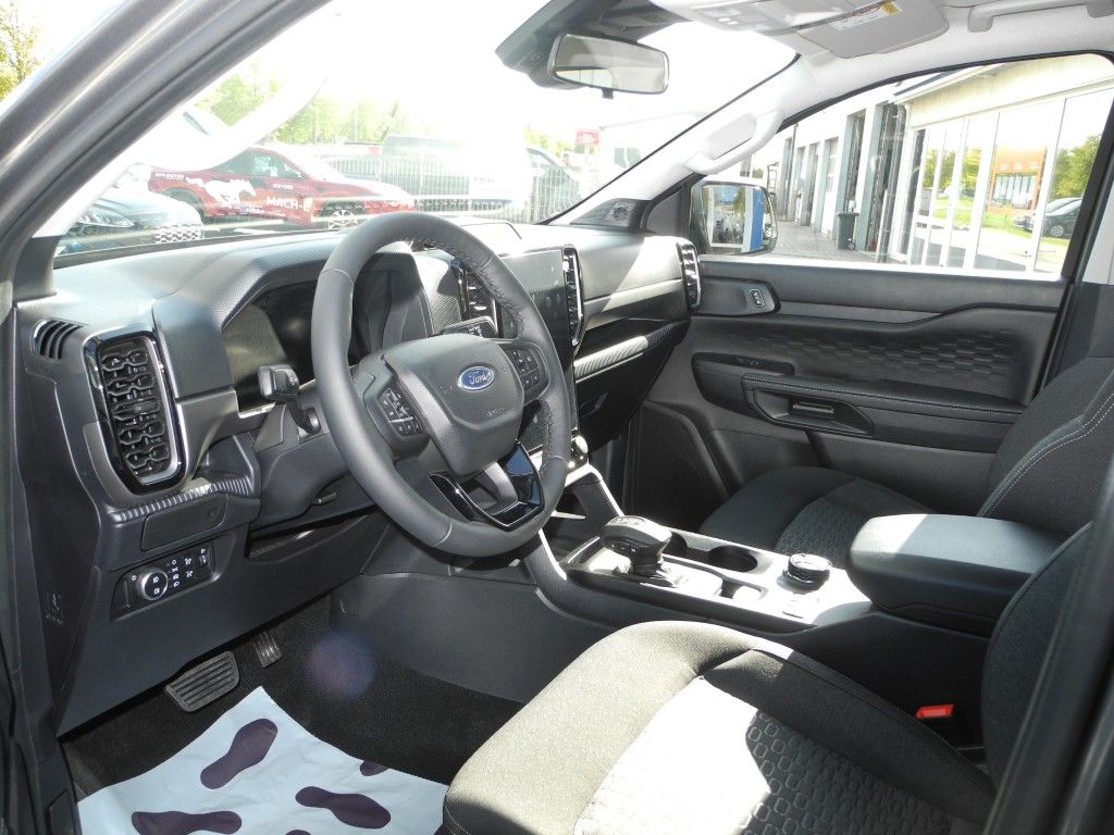 Fahrzeugabbildung Ford Ranger 3,0 l Doka Autm. XLT - Hardtop, Standh.