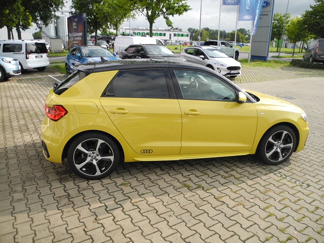 Fahrzeugabbildung Audi A1 35 TFSI Sportback S tronic S line - LED, WR