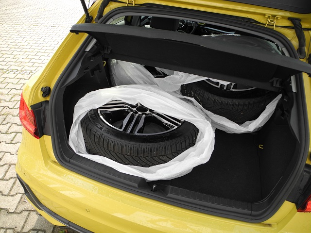 Fahrzeugabbildung Audi A1 35 TFSI Sportback S tronic S line - LED, WR