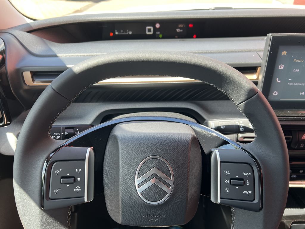 Fahrzeugabbildung Citroën C3 Aircross Turbo 100 Stop&Start PLUS
