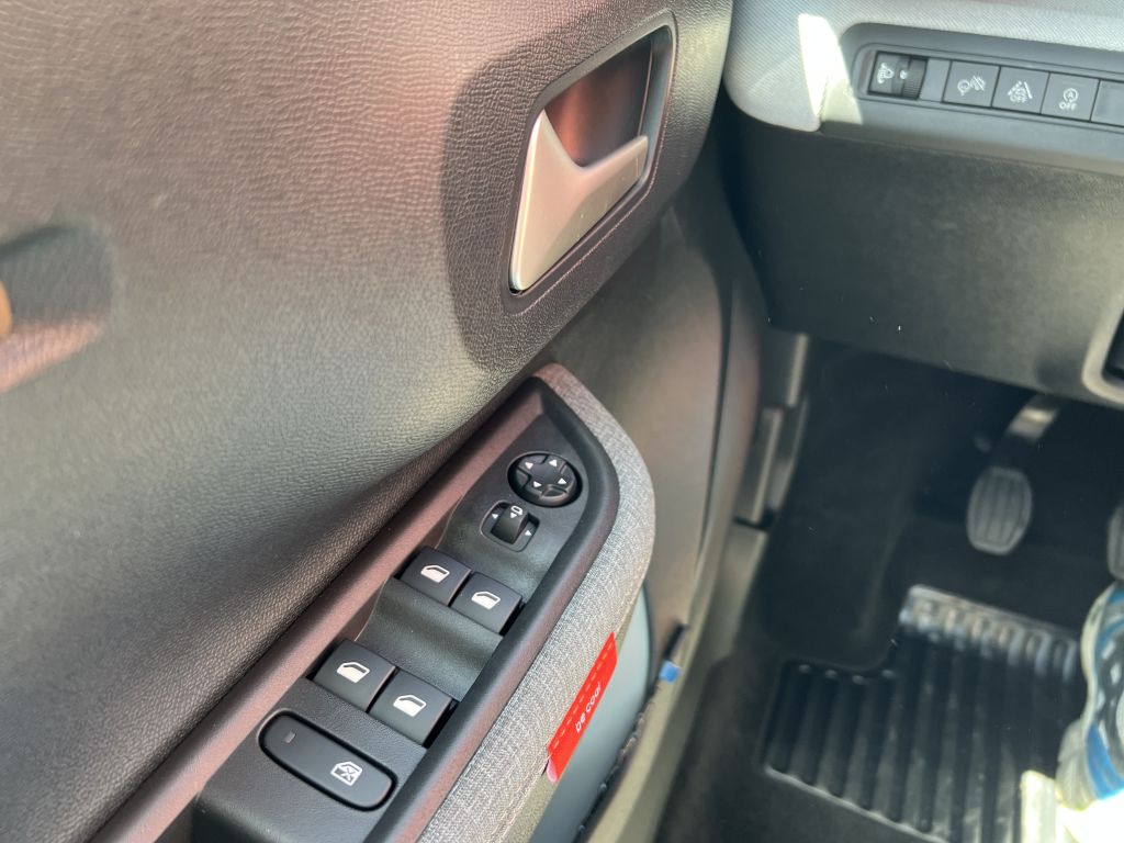 Fahrzeugabbildung Citroën C3 Aircross Turbo 100 Stop&Start PLUS