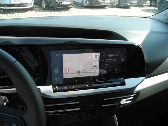 Fahrzeugabbildung Ford Tourneo Connect 1.5 Aut. TITANIUM - Navi, Kamera