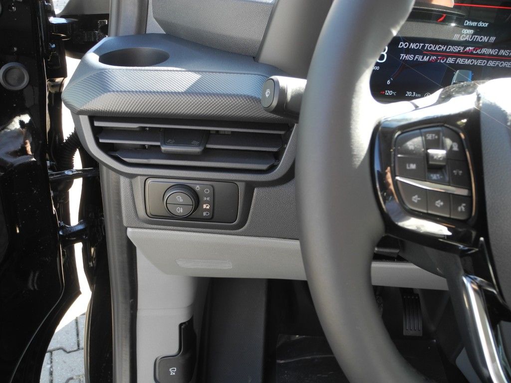Fahrzeugabbildung Ford Transit Custom Doka L1 4x4 Aut. Trail - Standh.