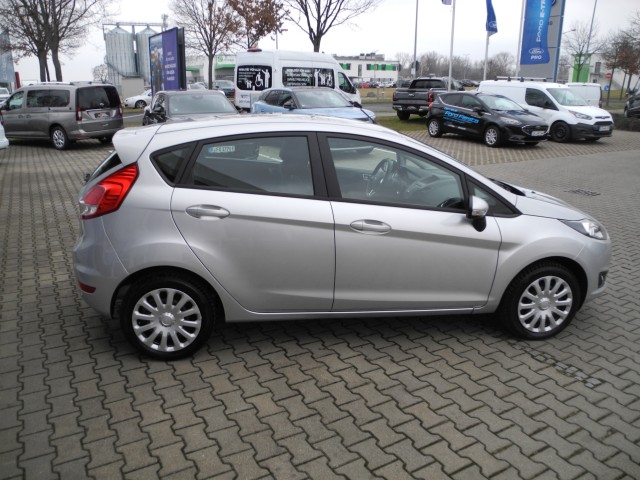 Fahrzeugabbildung Ford Fiesta 1.0 Trend- Allwetter, PDC, SYNC, Winter-P