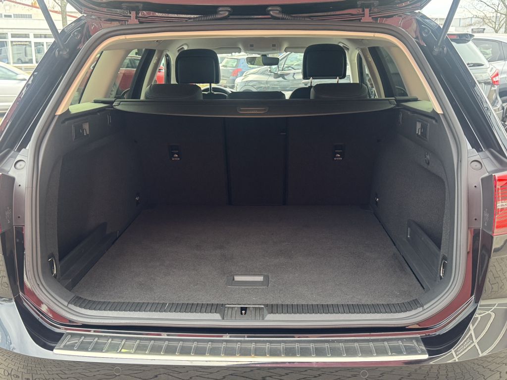 Fahrzeugabbildung Volkswagen Passat Variant 2.0 TDI BlueMotion Highline