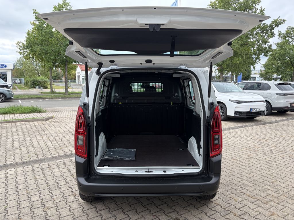 Fahrzeugabbildung Citroën Berlingo M Benzin 110 + Heckklappe, AHK, 2 S-Tür