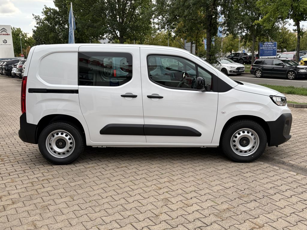 Fahrzeugabbildung Citroën Berlingo M Benzin 110 + Heckklappe, AHK, 2 S-Tür