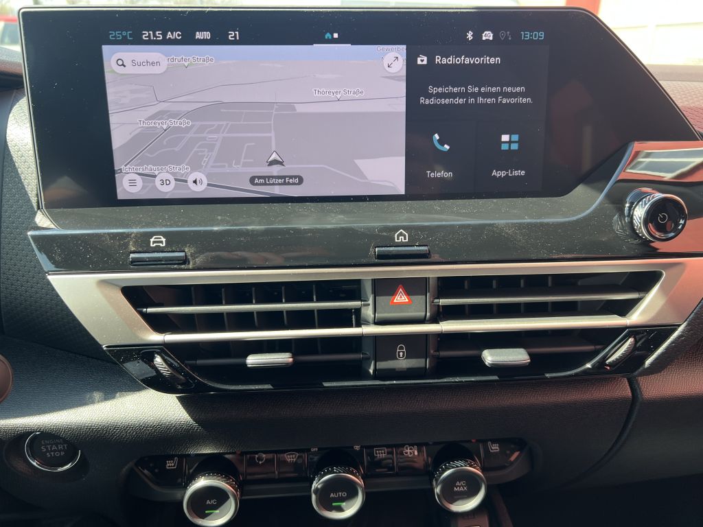 Fahrzeugabbildung Citroën C4 PureTech 130 Stop&Start EAT8 MAX