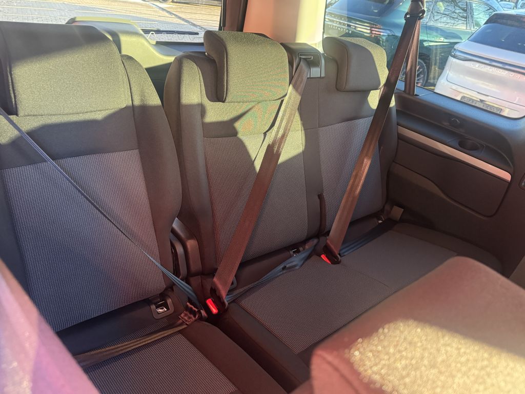 Fahrzeugabbildung Citroën Spacetourer XL Diesel 180 Plus Automatik