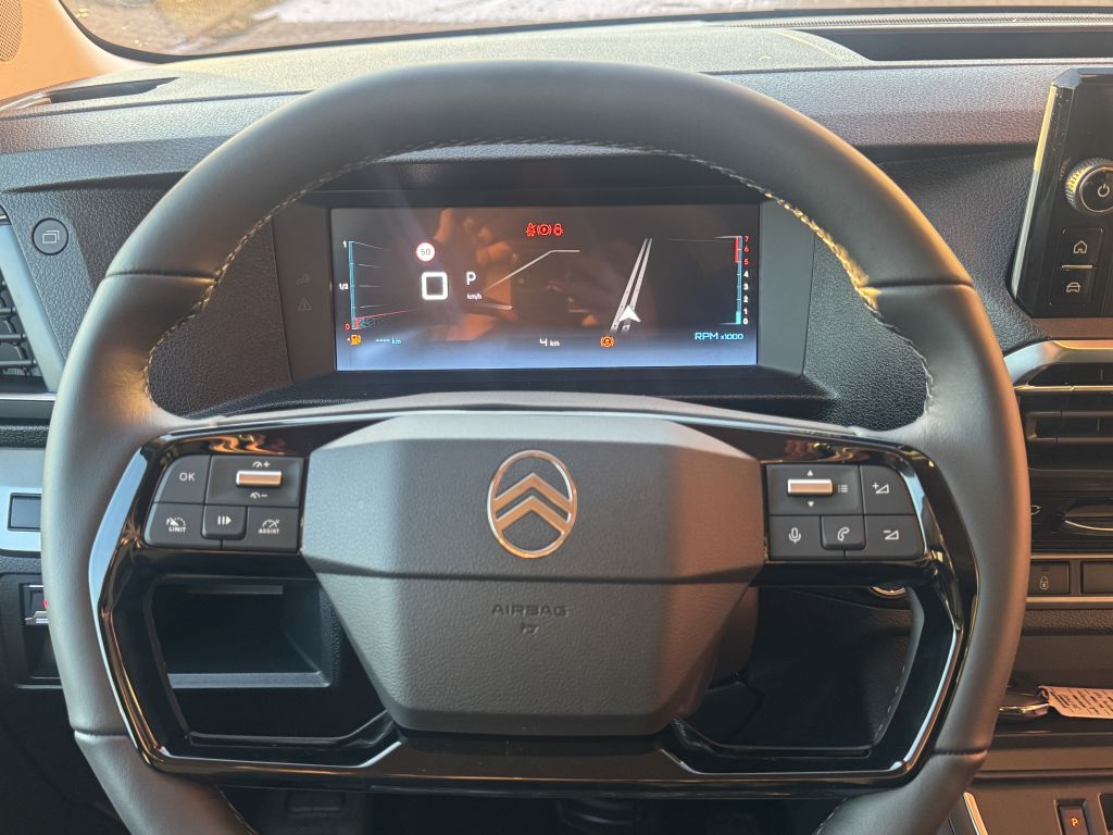 Fahrzeugabbildung Citroën Spacetourer XL Diesel 180 Plus Automatik