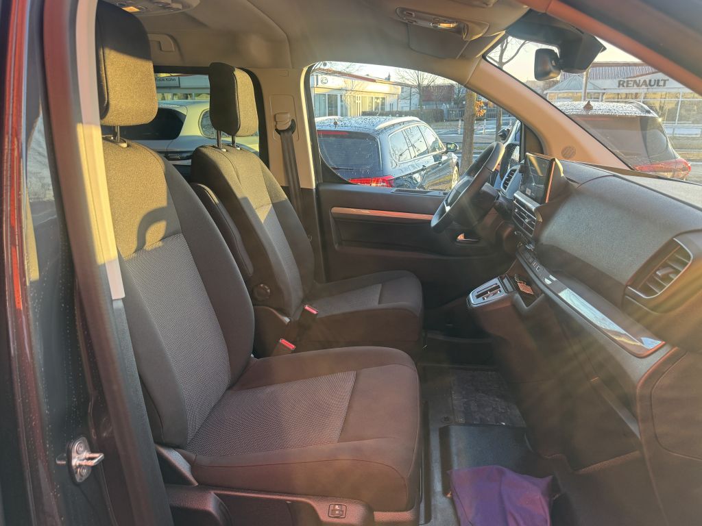 Fahrzeugabbildung Citroën Spacetourer XL Diesel 180 Plus Automatik