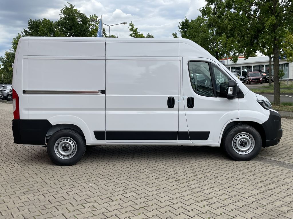 Fahrzeugabbildung Citroën Jumper Kawa 35 Heavy L2H2 BlueHDi 180 Autom.