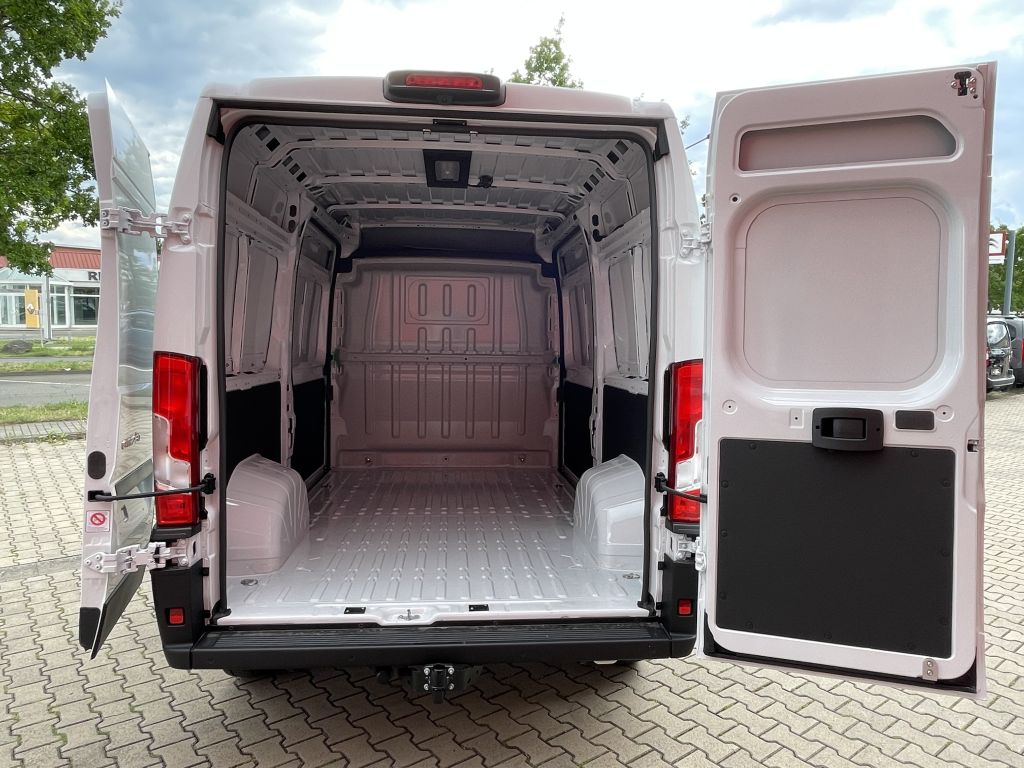 Fahrzeugabbildung Citroën Jumper Kawa 35 Heavy L2H2 BlueHDi 180 Autom.