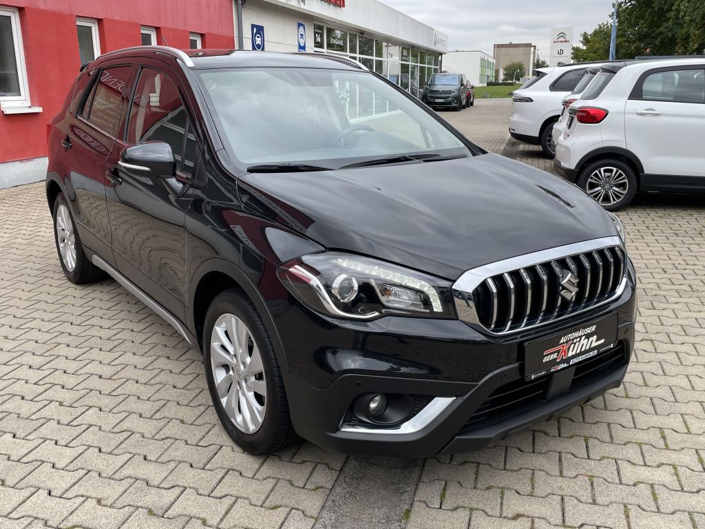 Fahrzeugabbildung Suzuki SX4 S-Cross 1.4 Boosterjet Comfort (4x2)