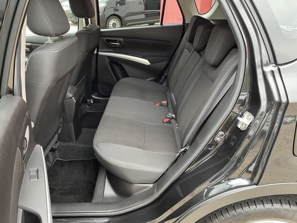 Fahrzeugabbildung Suzuki SX4 S-Cross 1.4 Boosterjet Comfort (4x2)