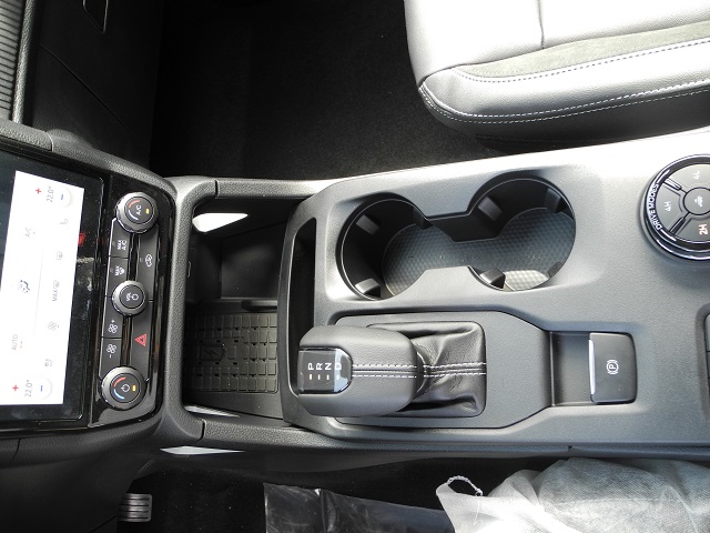Fahrzeugabbildung Ford Ranger 2,3 l Doka PHEV Stormtrak - eRollo, AHK