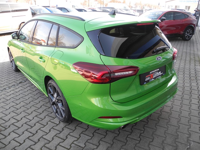 Fahrzeugabbildung Ford Focus 2.3 ST X - Matrix LED, iACC, Parkass., B&O