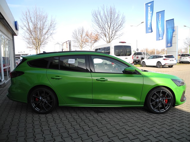 Fahrzeugabbildung Ford Focus 2.3 ST X - Matrix LED, iACC, Parkass., B&O