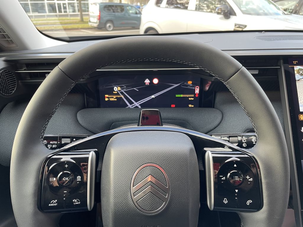 Fahrzeugabbildung Citroën C5 Aircross Hybrid 145 MAX Doppelkupplung 6G