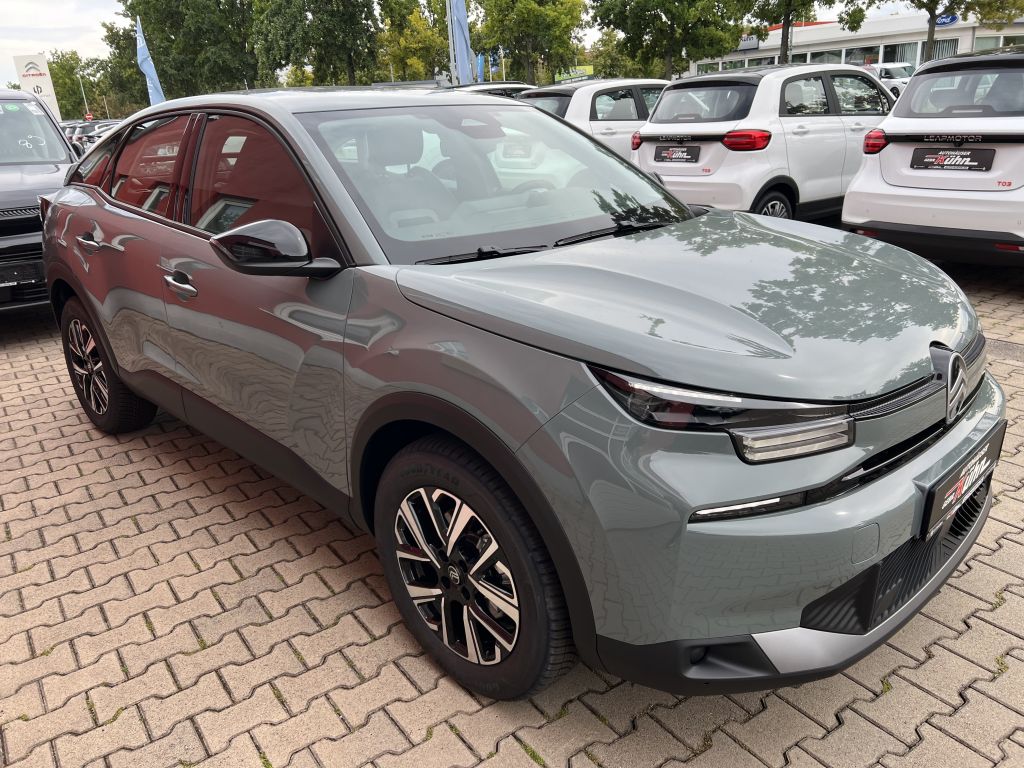 Fahrzeugabbildung Citroën C4 PureTech 130 Stop&Start EAT8 PLUS