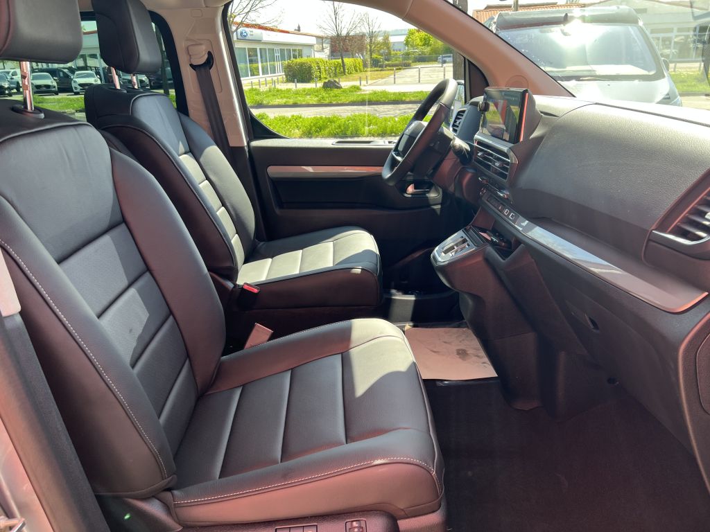 Fahrzeugabbildung Citroën Spacetourer XL 2.0 BlueHDi 180 EAT8 Max