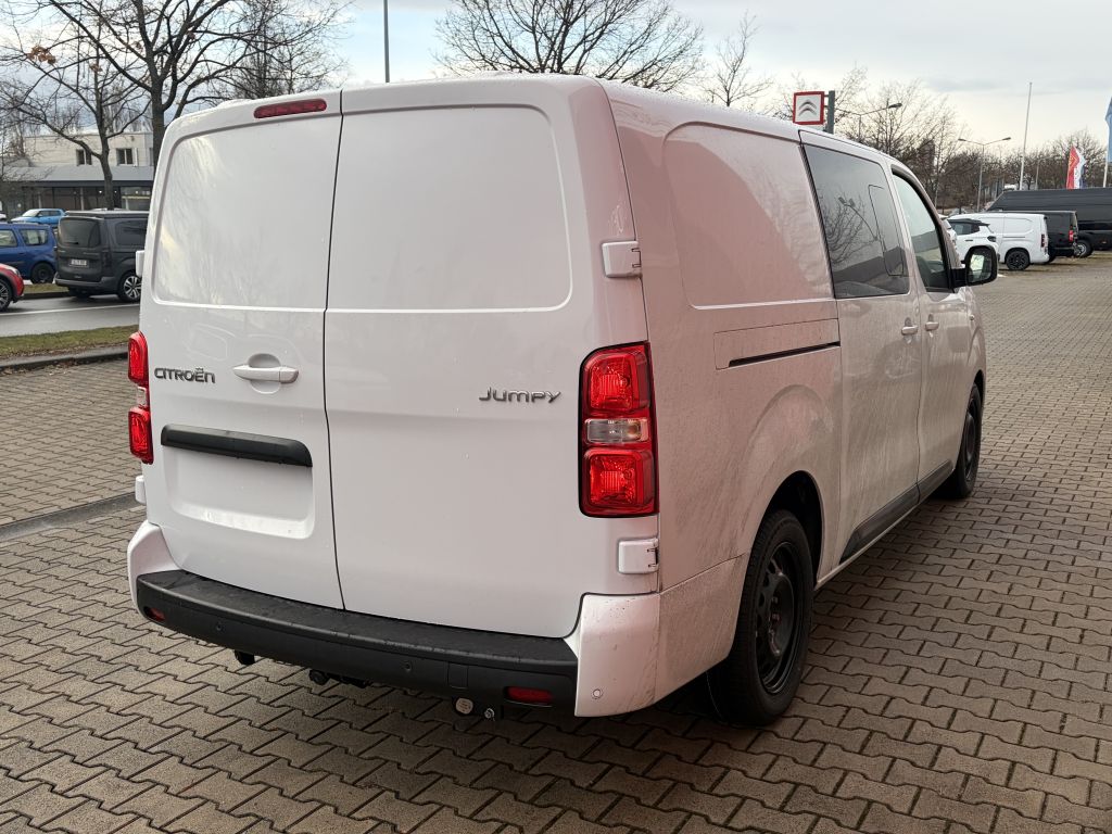 Fahrzeugabbildung Citroën Jumpy Flexkabine XL 2.2 Diesel 150 Man + 5-Sitze