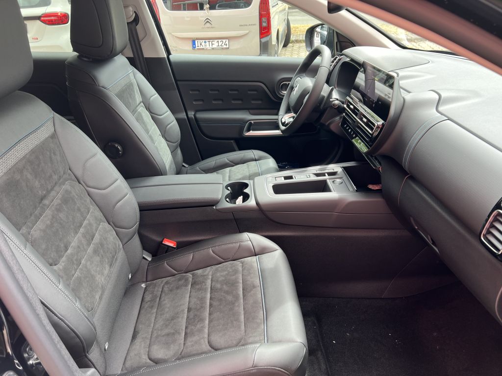 Fahrzeugabbildung Citroën C5 Aircross Hybrid 145 ë-DSC6 MAX