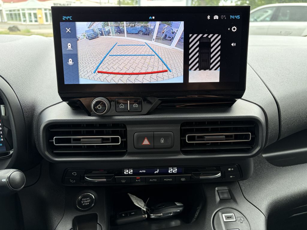 Fahrzeugabbildung Citroën Berlingo XL Diesel 130 Automatik + Webasto, ACC