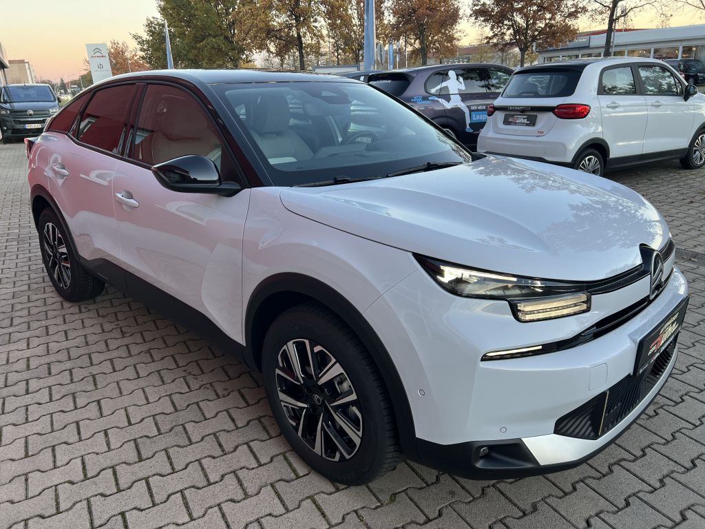 Fahrzeugabbildung Citroën C4 Hybrid 145 MAX Winter & Techno Paket