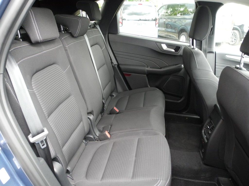 Fahrzeugabbildung Ford Kuga PHEV TITANIUM - AHK, eHeckkl., Allwetter