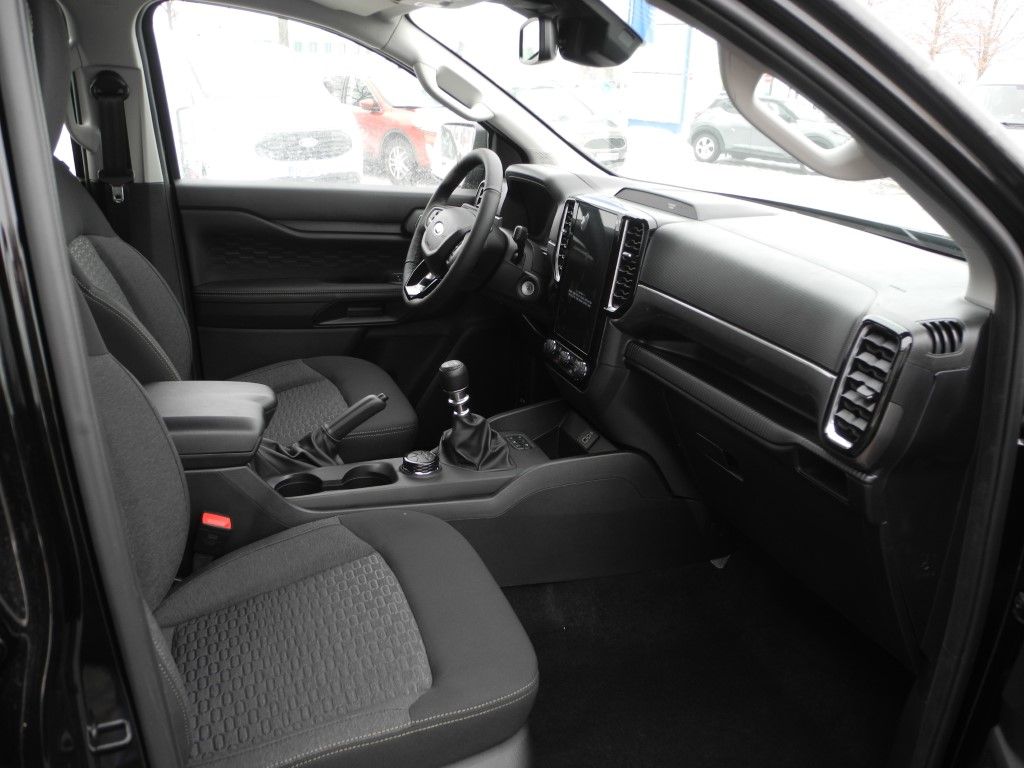 Fahrzeugabbildung Ford Ranger 2,0 l Doka XLT - AHK, Winter-P, PDC v/h