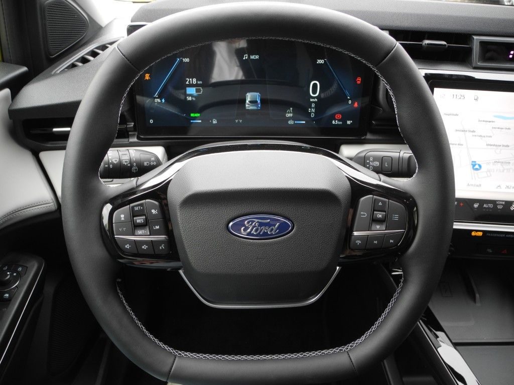 Fahrzeugabbildung Ford Puma 46,8 kWh Premium - iACC, Winter-Pak., TW