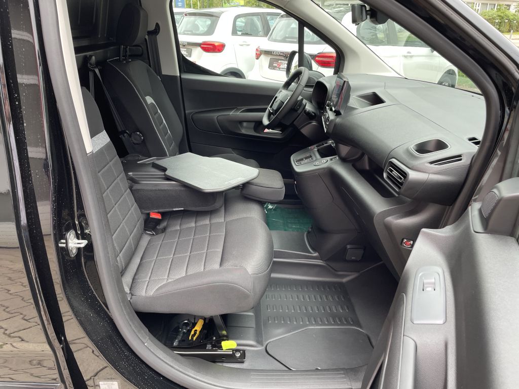 Fahrzeugabbildung Citroën e-Berlingo L2+ (100kW / 50 kWh) + Wärmepumpe