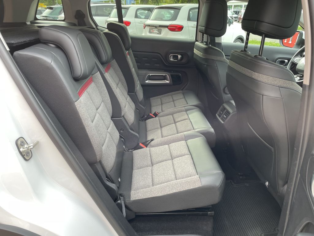 Fahrzeugabbildung Citroën C5 Aircross BlueHDi 130 S&S EAT8 Feel Pack + ACC