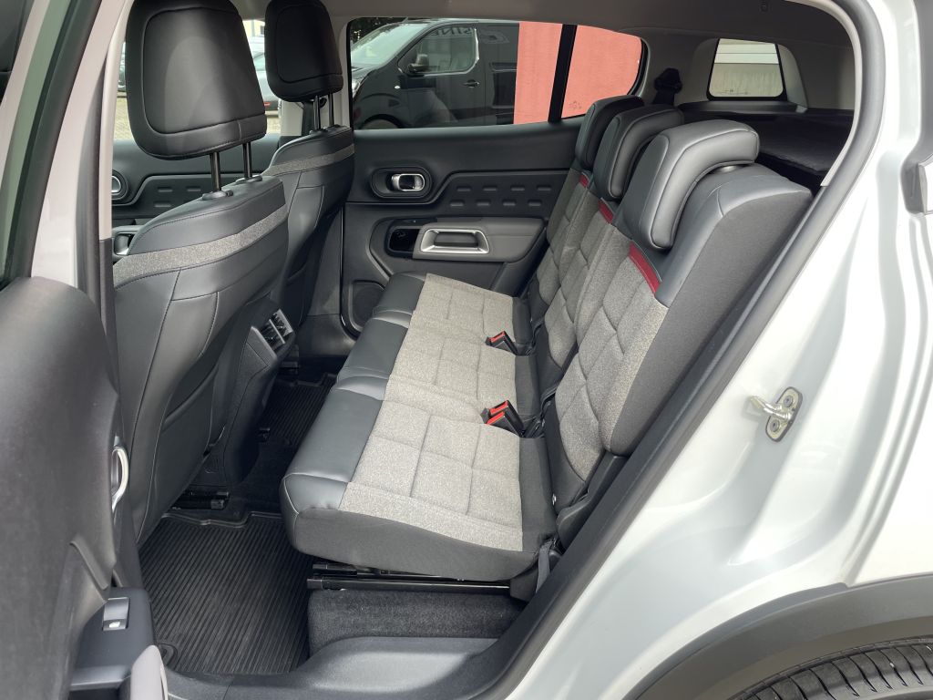 Fahrzeugabbildung Citroën C5 Aircross BlueHDi 130 S&S EAT8 Feel Pack + ACC