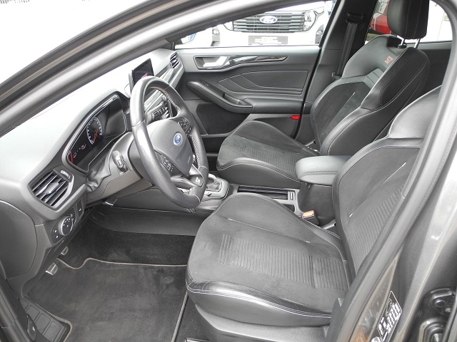 Fahrzeugabbildung Ford Focus Turnier ST Styling Pak.- LED, eHeck., Navi