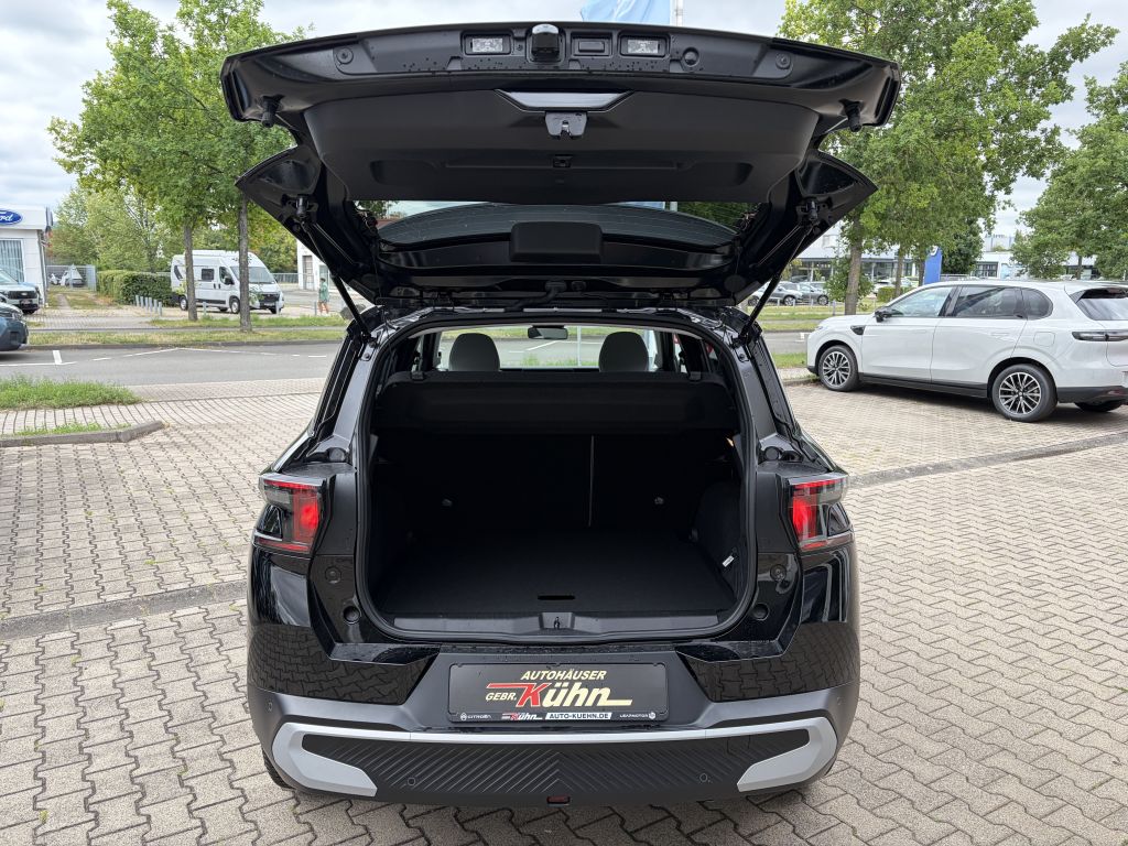 Fahrzeugabbildung Citroën C3 Aircross Turbo 100 PLUS + Winter, Allwetter