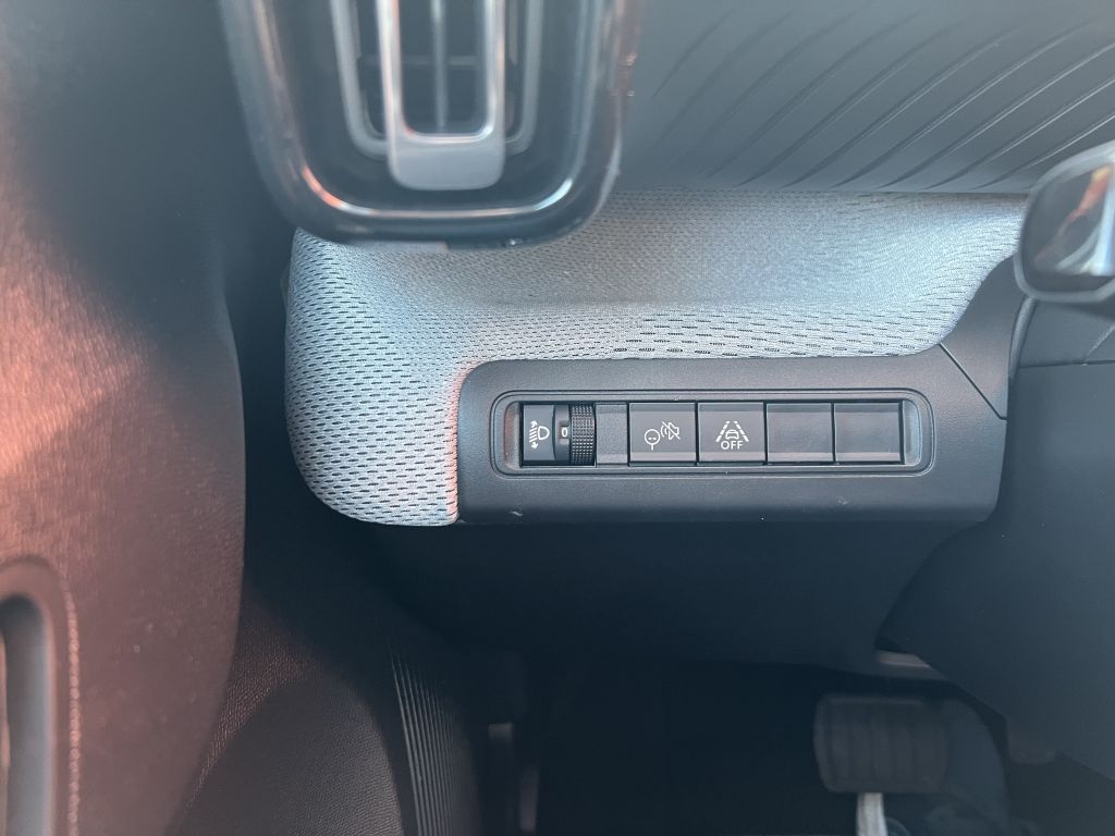 Fahrzeugabbildung Citroën e-C3 113 Standard-Range MAX Winter Paket