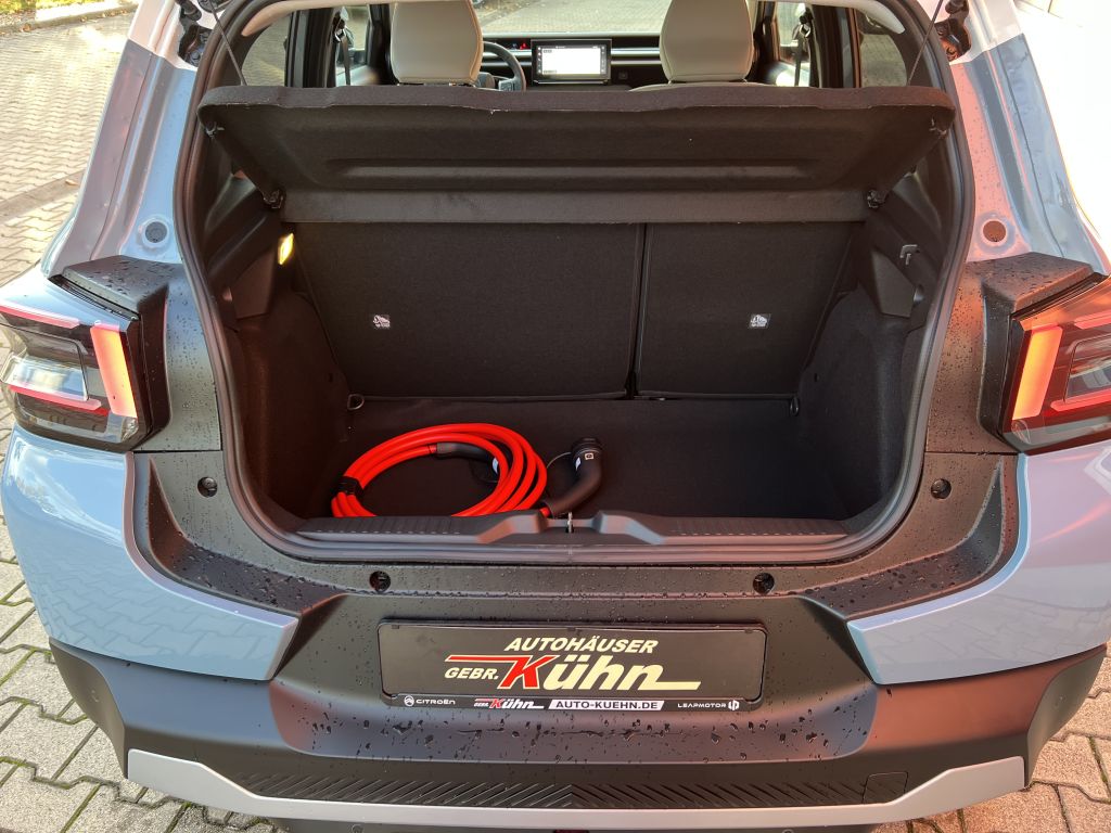 Fahrzeugabbildung Citroën e-C3 113 Standard-Range MAX Winter Paket