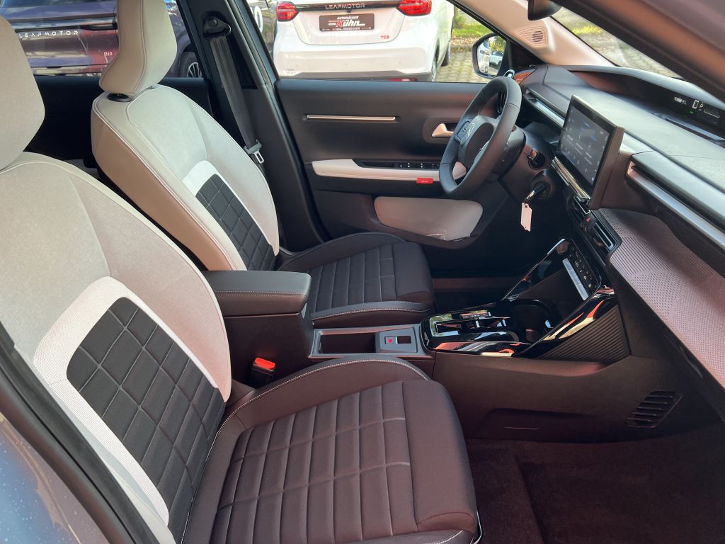 Fahrzeugabbildung Citroën e-C3 113 Standard-Range MAX Winter Paket