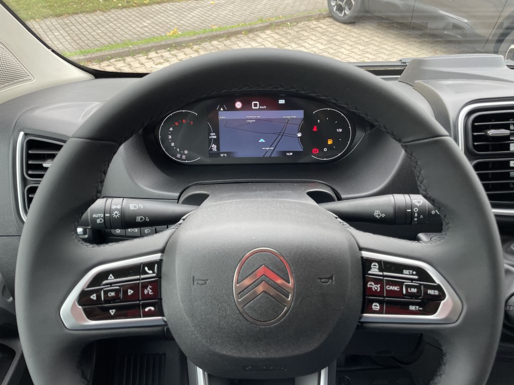 Fahrzeugabbildung Citroën Jumper Kawa 35 Heavy L3H2 BlueHDi 180 + AHK, NAV