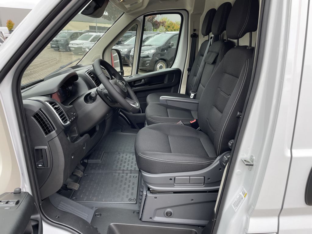 Fahrzeugabbildung Citroën Jumper Kawa 35 Heavy L3H2 BlueHDi 180 + AHK, NAV