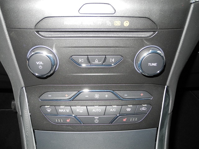 Fahrzeugabbildung Ford Galaxy 2.5 FHEV TITANIUM - Adapt. LED, ACC, Navi